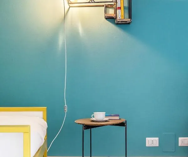 Cute In Old Town By Solutions Apartment Como